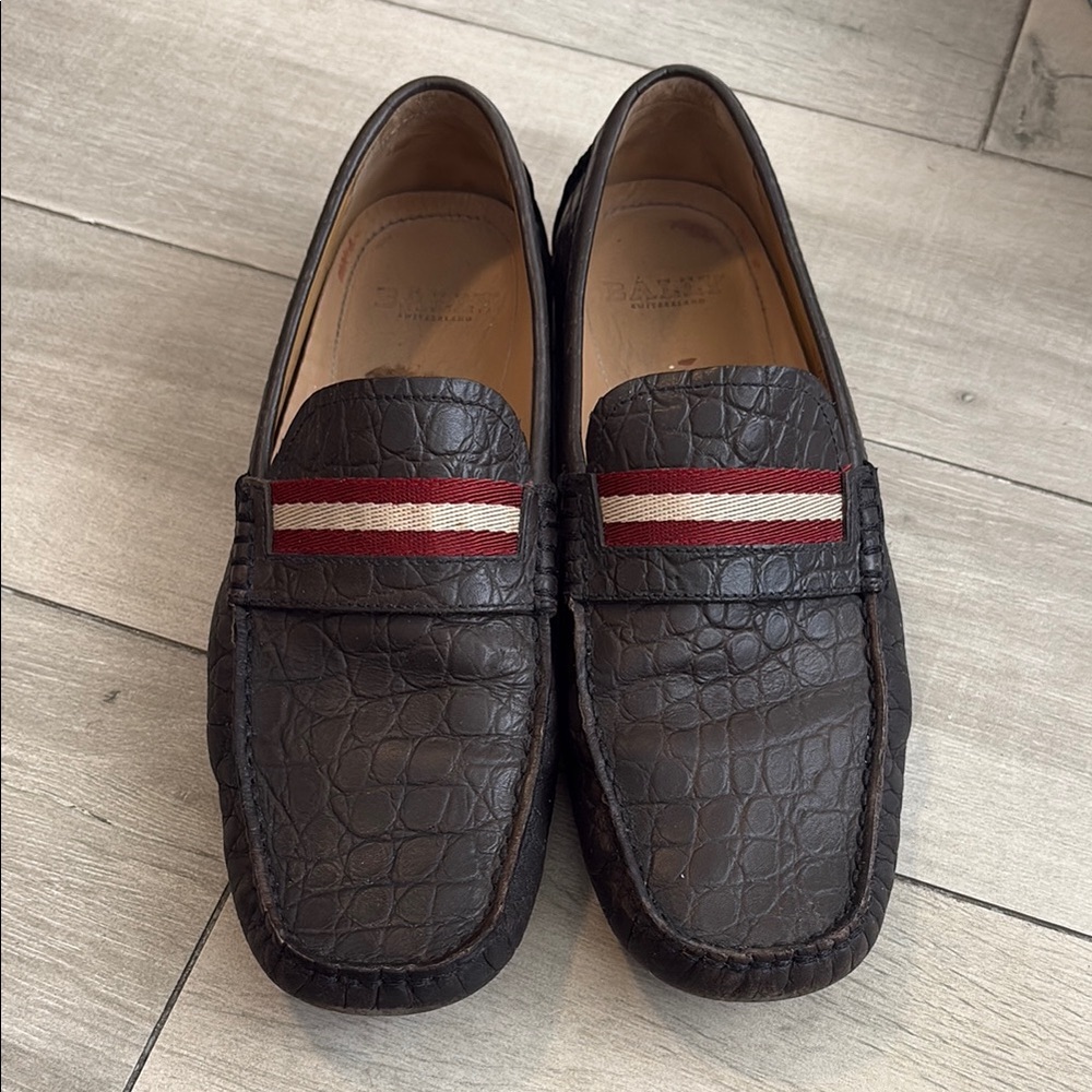 Bally Brown Leather Loafers Classic Slip-On Design